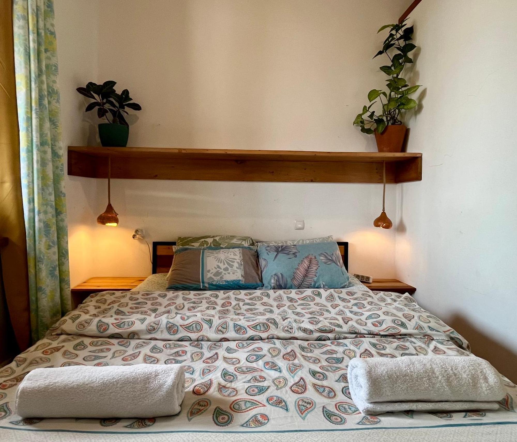 Bao Hostel Kutaisi Exteriör bild